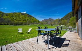 La Dormeuse Du Val Chambon-sur-lac